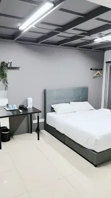 Gather Inn โรงแรมใน