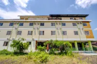 Collection O near Stadion Manahan formerly Graha Laweyan Solo Hotels in 