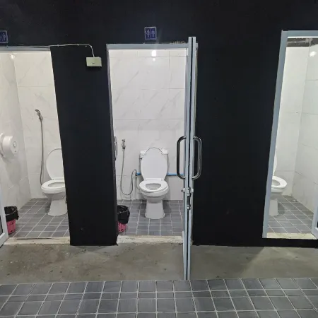 Kai Lions International Capsule Hostel Pakse Отели в г. Паксе