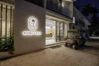 Royal Villa Fulidhoo Hotels in 