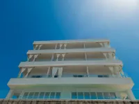 Sunset Shoreline Saranda - Sea View - Free Private Parking - Pool Hotel di 