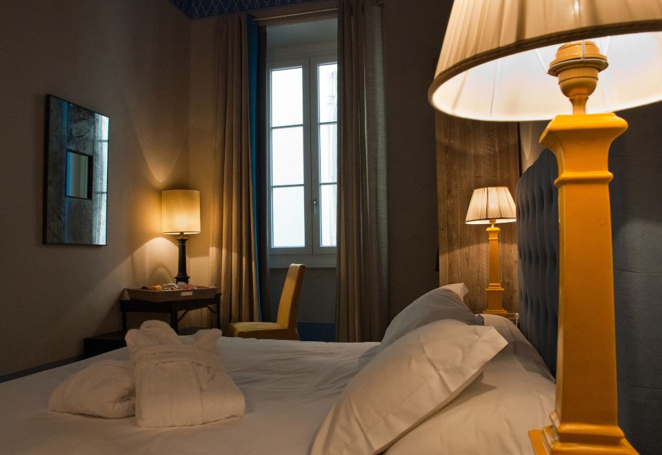 舒适双人或双床间