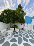 Ipoh Santorini Hideaway, Hotel Inspired Отели в г. 
