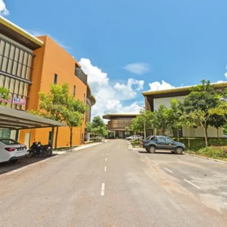 AK Cvia Hotel Отели в г. Перлис