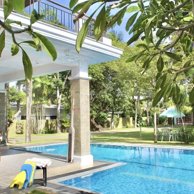 Tropical Terrace Negombo Отели рядом с достопримечательностью «Лагуна Негомбо»