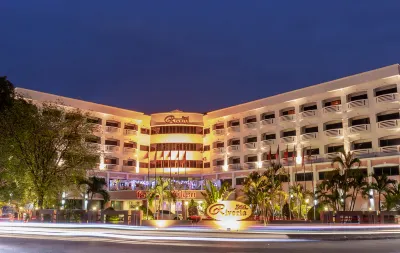 RIVERIA HOTEL Hoteles en 