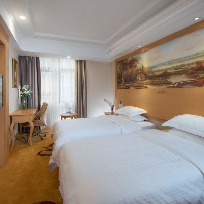 高級雙床房 格林豪泰（深圳羅湖東門老街晒布地鐵站店）優惠