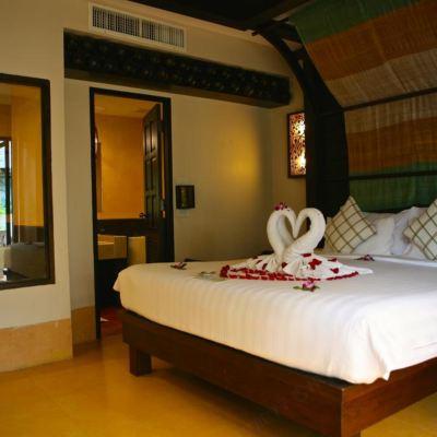 Deluxe Villa with Jacuzzi 1 King bed