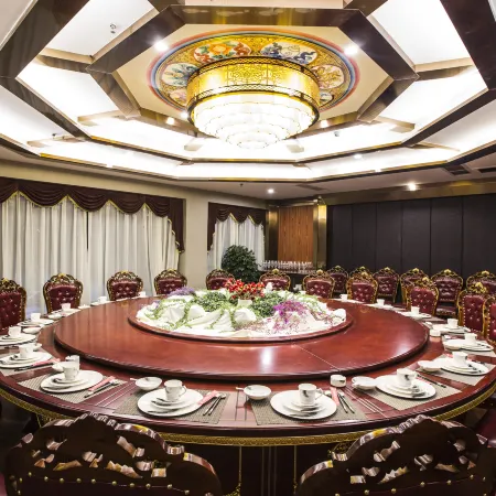 Wansen Lingka Hotel