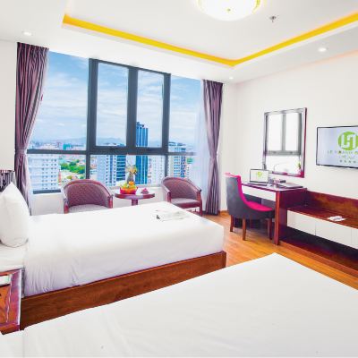 Deluxe Twin Room with Partial Sea View Non smoking