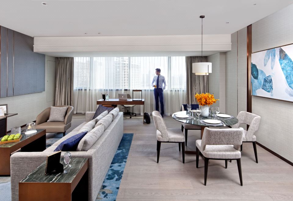 家庭两室一厅大套房