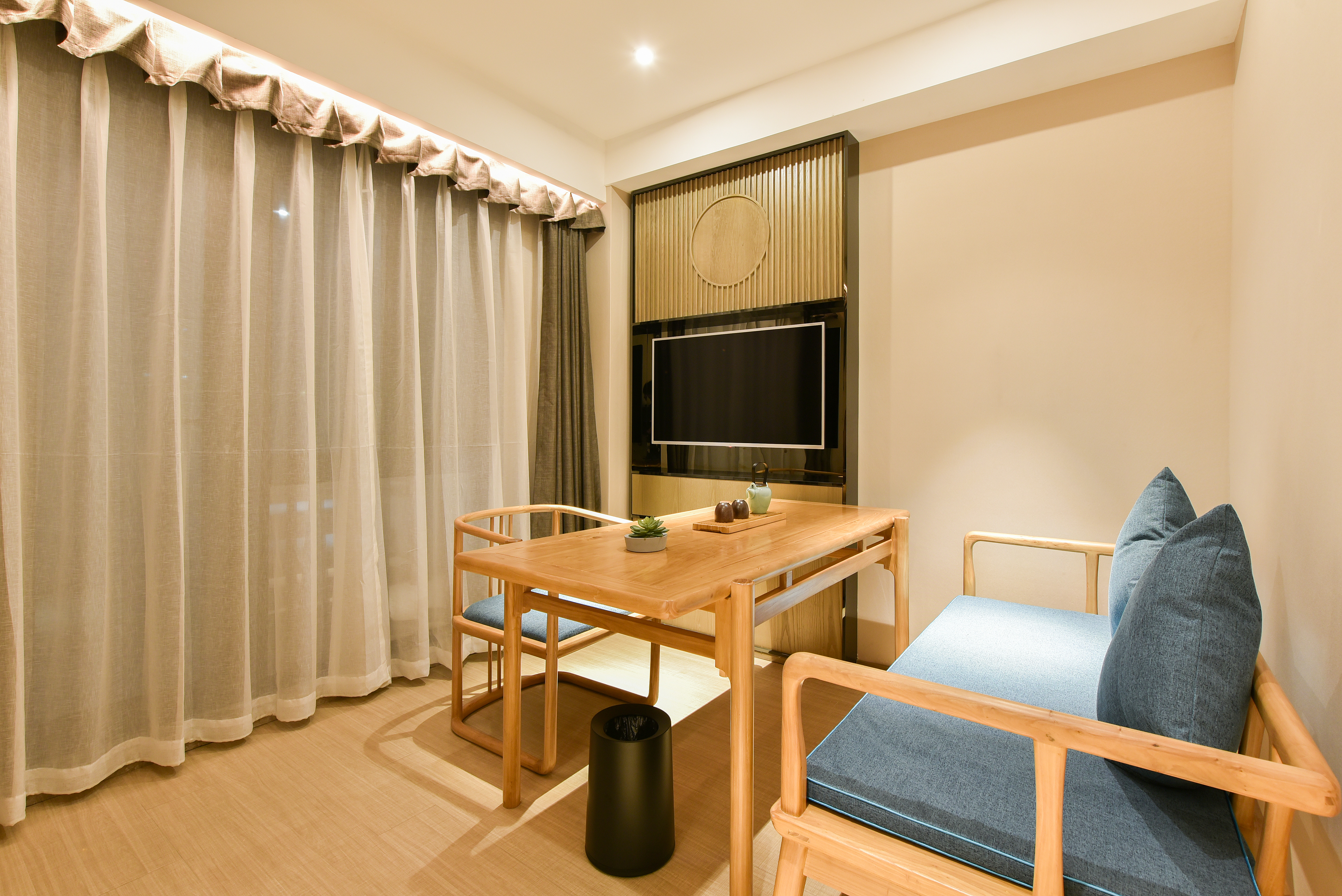 几木套房（深睡枕PRO+独立会客区+手机投屏+冰箱）