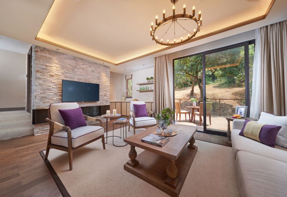 Hangzhou SENBO Nature Park and ResortTwo-Bedroom Loft Family Villa