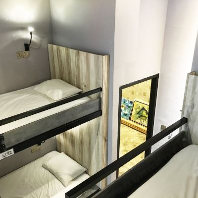 4床混合宿舍間的雙人床位 昌吉一號記憶旅店優惠