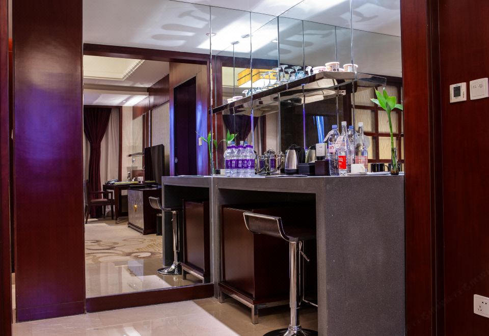 Vision Hotel BeijingExecutive Suite