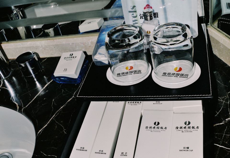 行政豪华家庭房