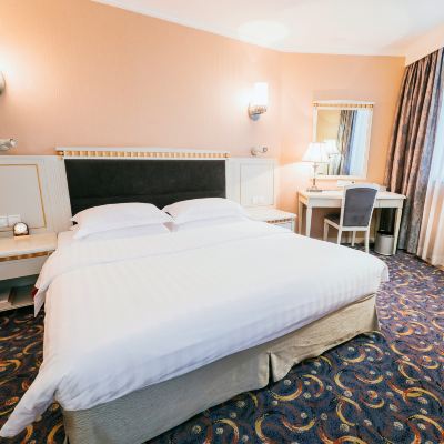 商務大床房 成都綠洲大酒店優惠