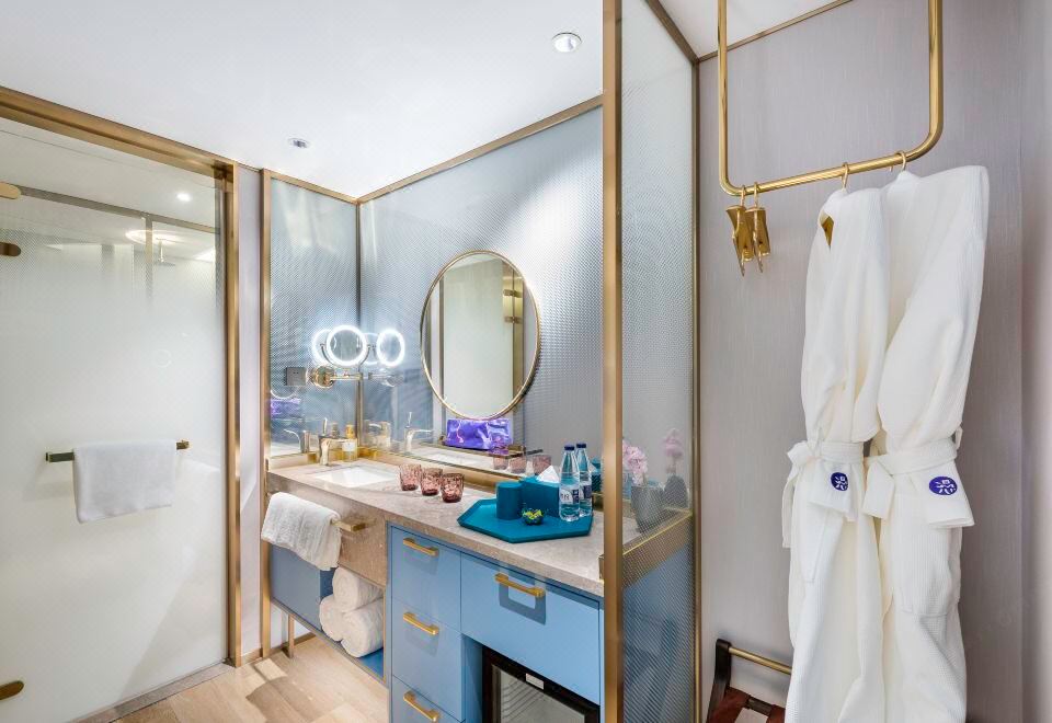 心享豪華家庭房（智能客控+小冰箱）