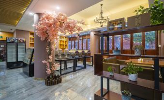 Floral Lux Xingji Hotel