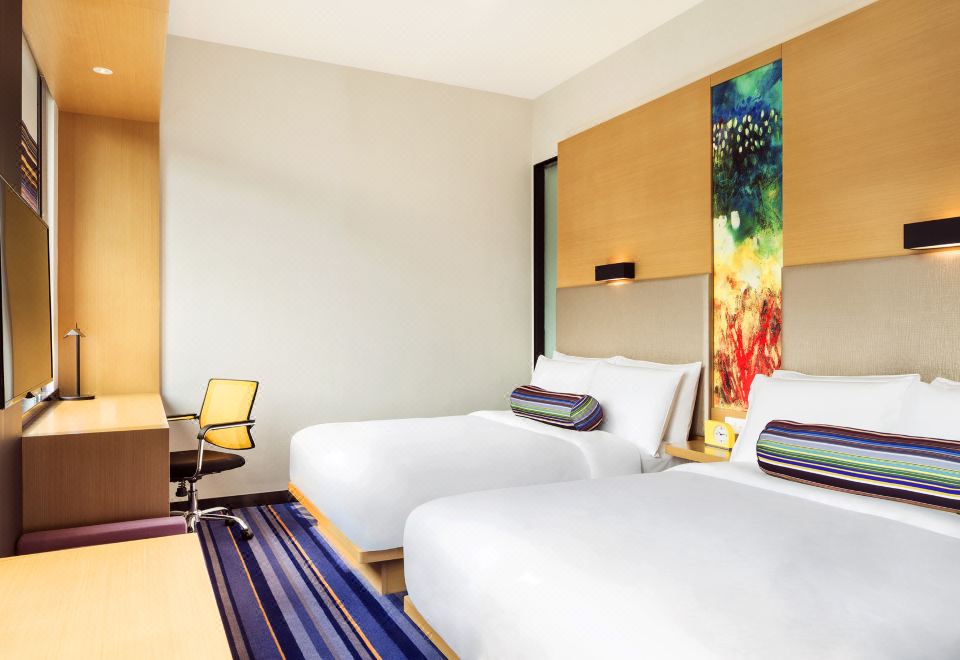 Aloft Guangzhou University ParkAloft Room Double Queen Beds