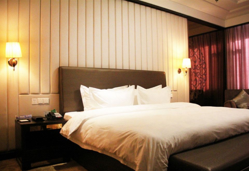 贵宾楼豪华大床房·德国朗乐福床垫