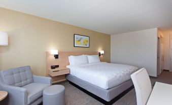 Holiday Inn Los Angeles - LAX Airport, an IHG Hotel