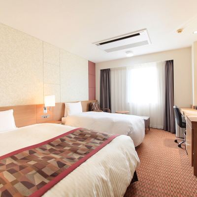 スーペリアダブル＋エキストラ （禁煙) ベッセルイン福山駅北口 クーポン