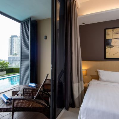 Poolside Suite King - City View Kupon The Pines Melaka