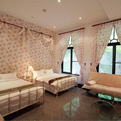 玫瑰山景四人房 花蓮吉安雲頂精緻民宿優惠