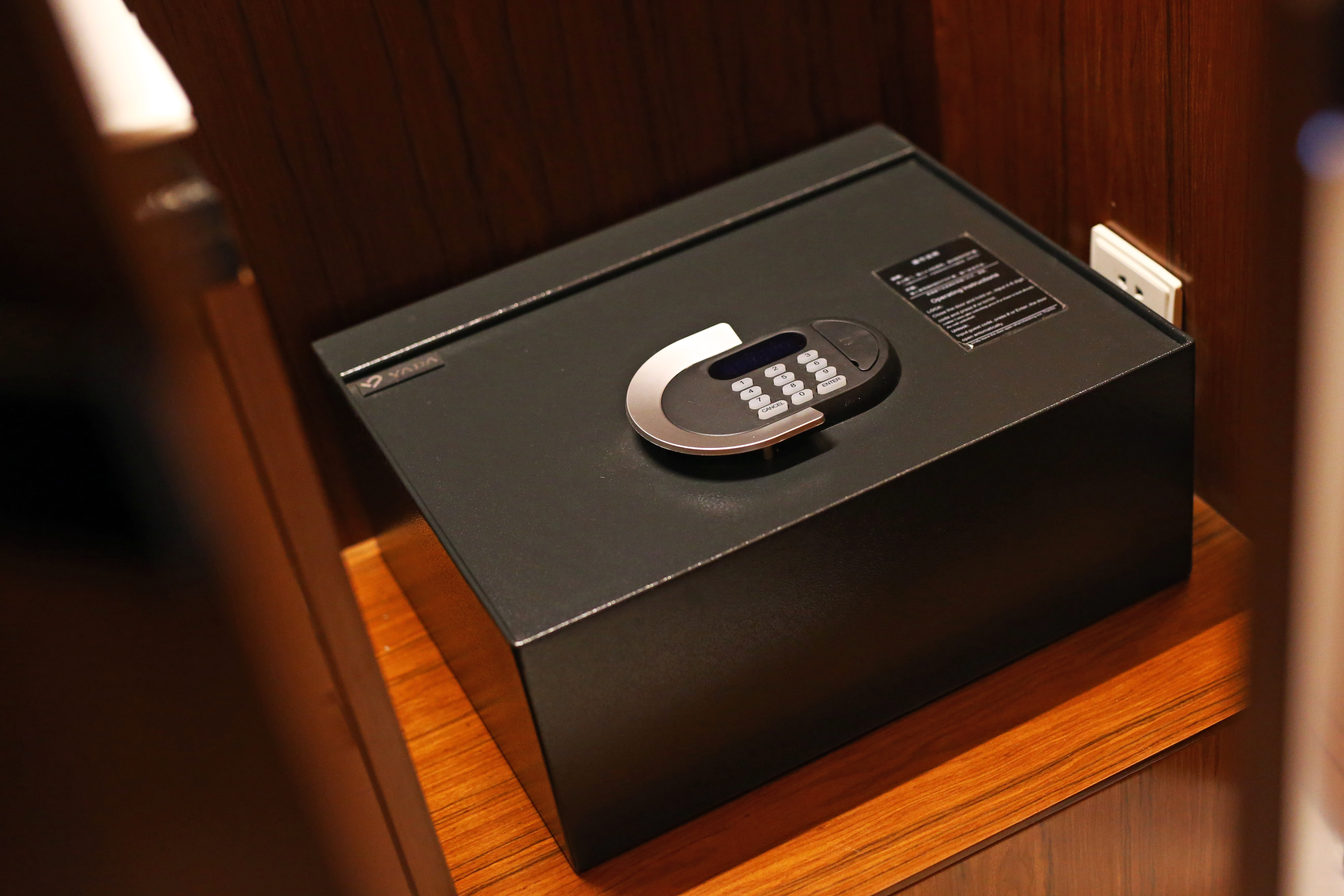 豪华大床房（超大房间+浴缸+智能马桶）