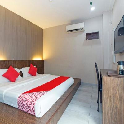 Suite Double Kupon OYO 340 Comfort Hotel