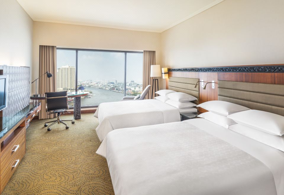 Royal Orchid Sheraton Hotel & TowersDeluxe RiverView Room