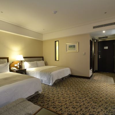 精緻家庭四人房 新北淡水福格大飯店優惠