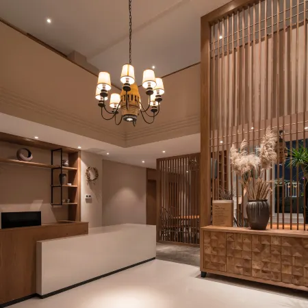 Yashangyinting Hotel [The first choice for overseas tourists]