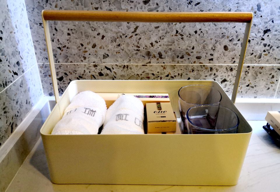 和瑞景逸双床房