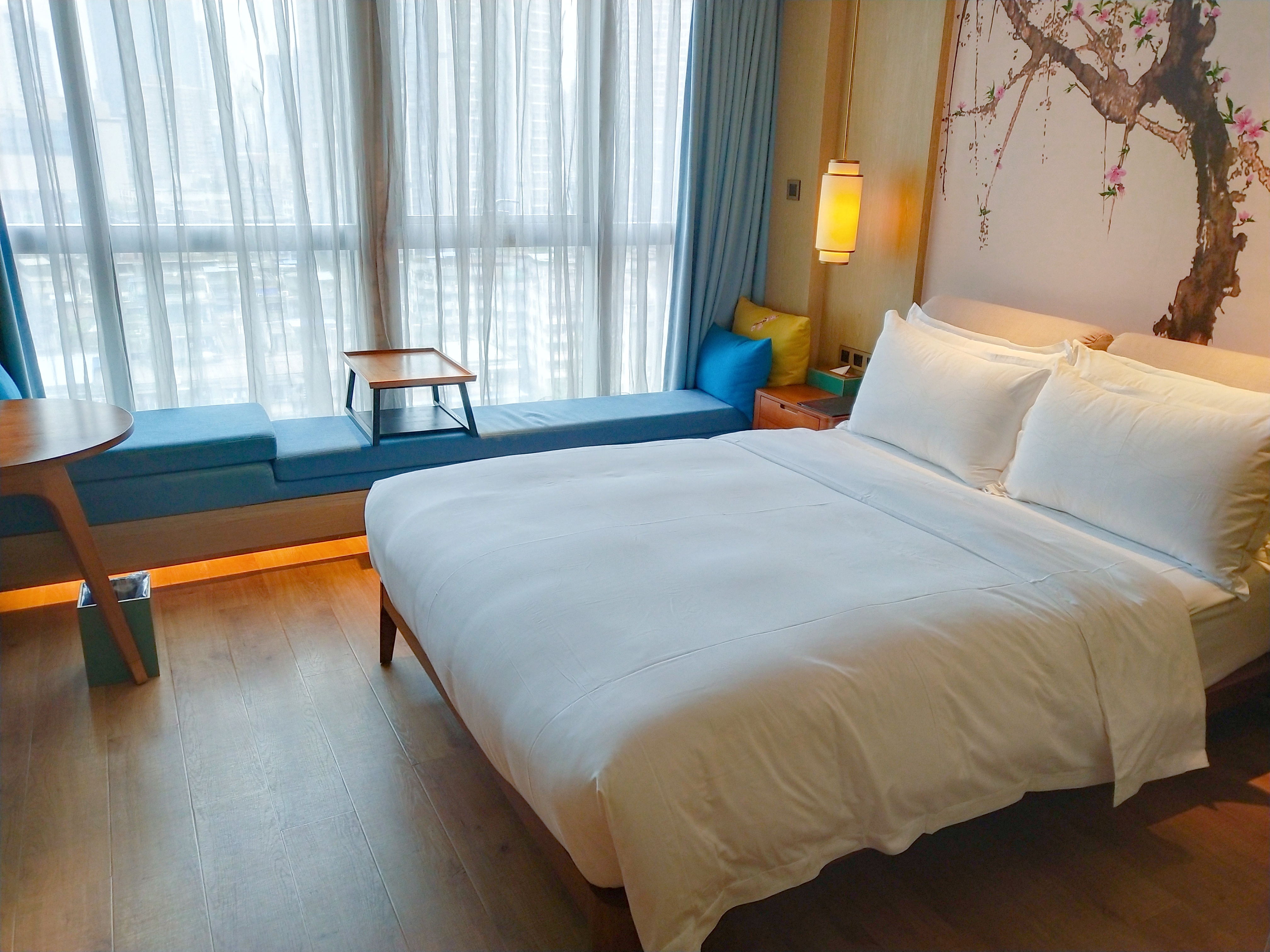 行政城景大床房