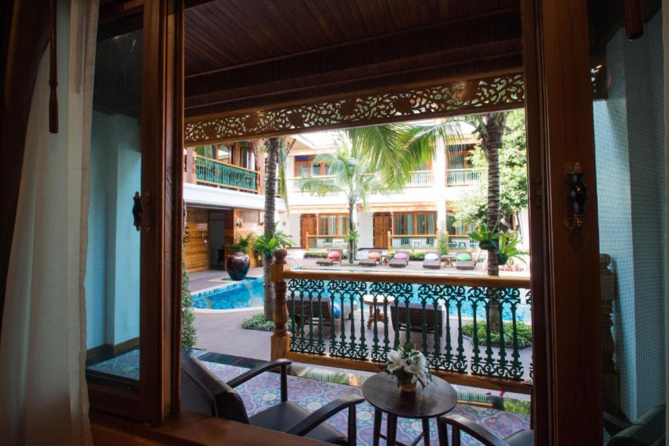 行政套房（直通泳池）