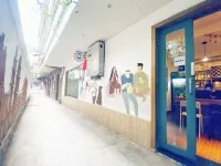 Cyan Box Guest House Hoteles en 
