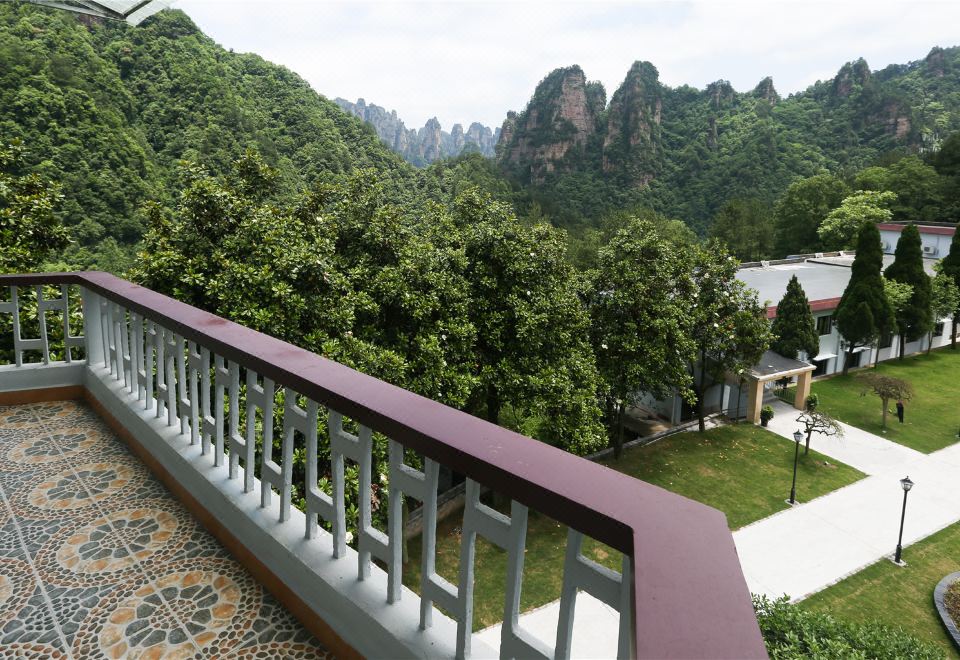 愜林丨豪華雙床房（通透采光+休閑沙發+私享小陽臺）