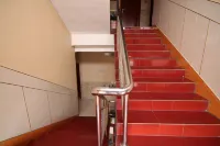 Lushan Garden Hotel Hotels in Jishan County
