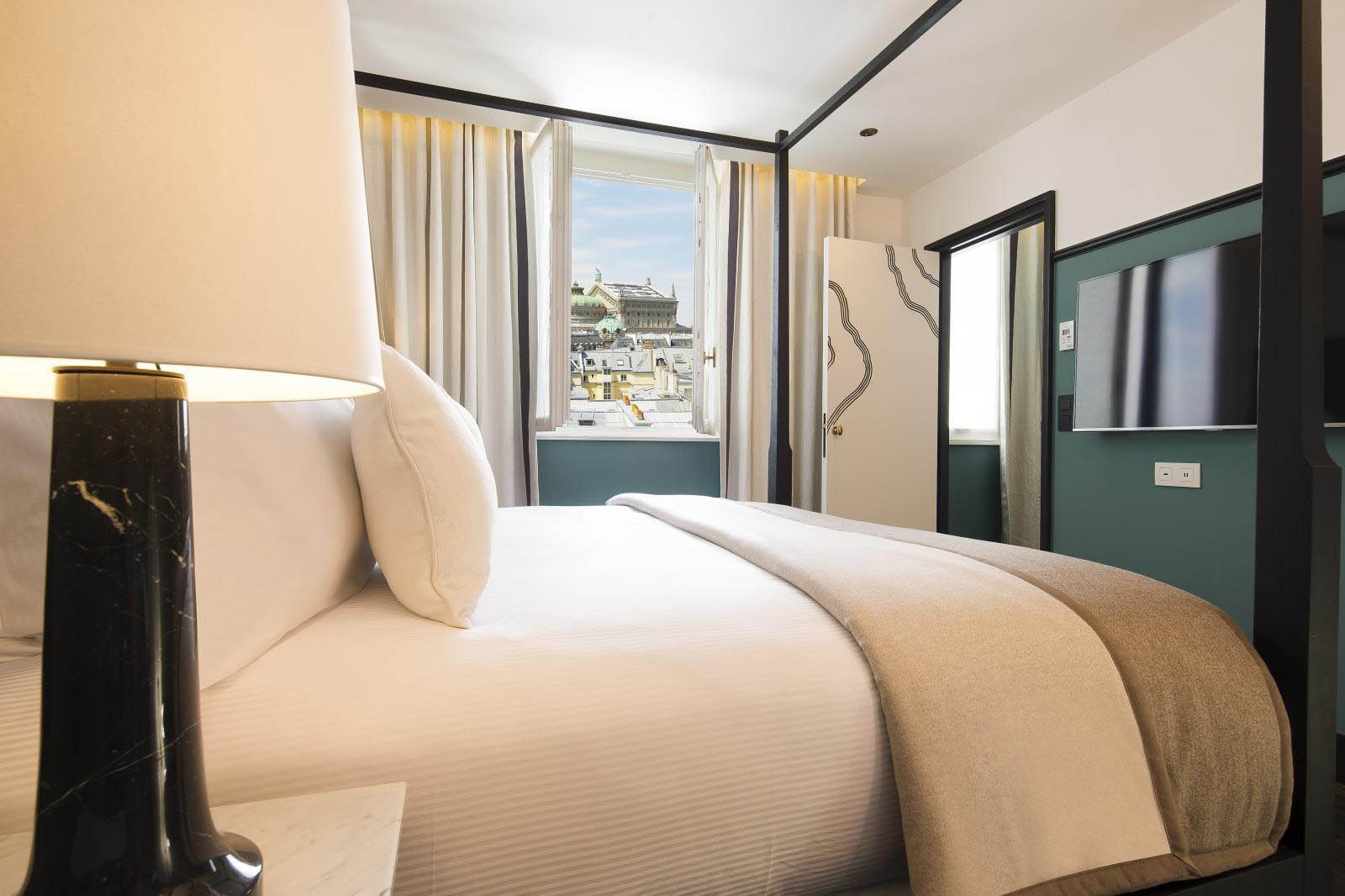 THE CHESS HOTEL PARIS 4* (France) - from US$ 222