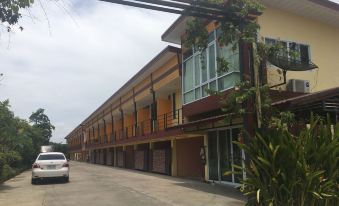 Phusawan Resort