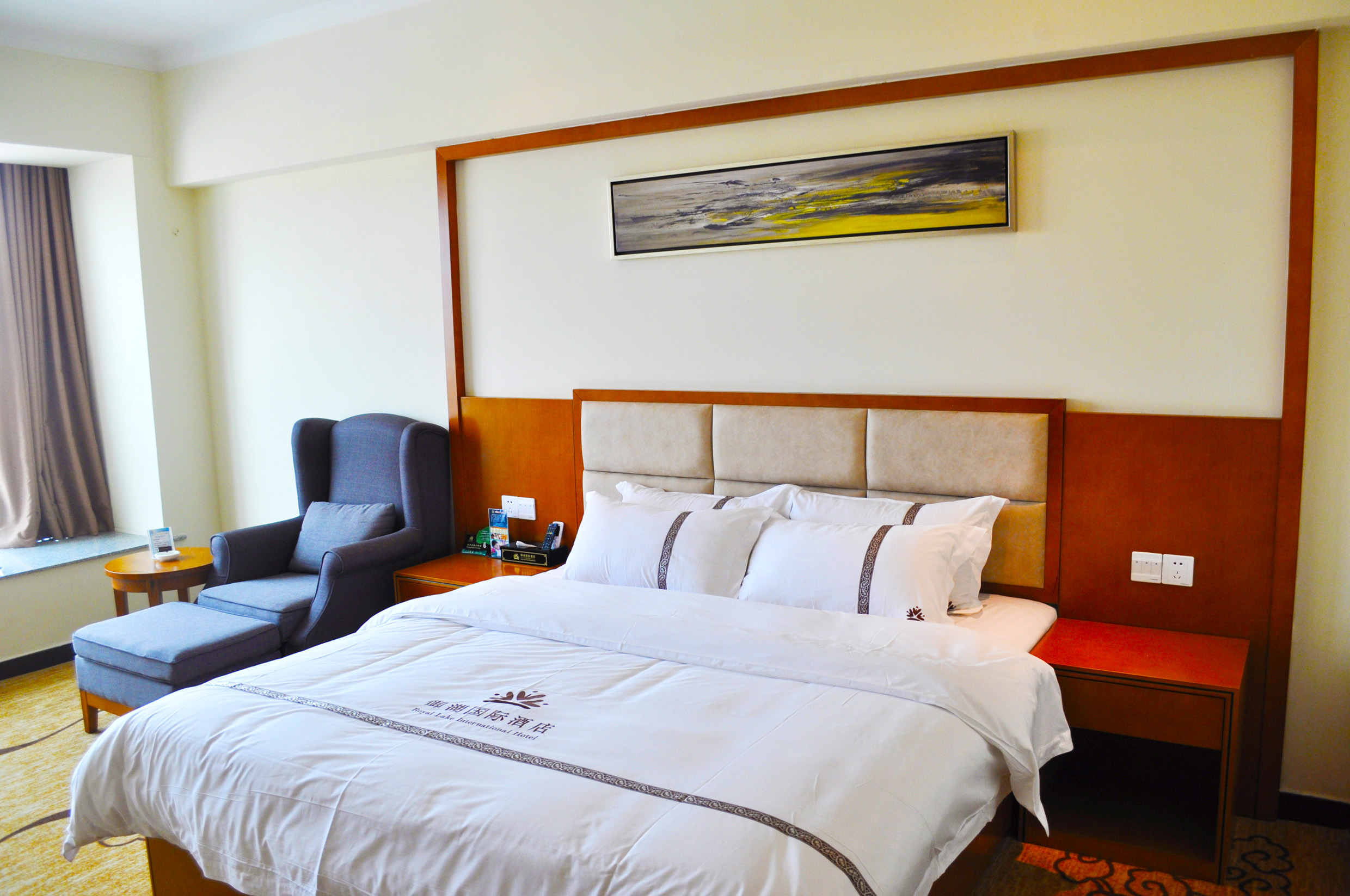 城景大床房【全景落地飘窗】【功夫茶具】