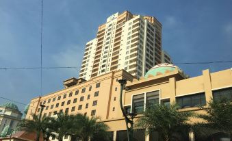 New Town Resort Suites at Pyramid Tower