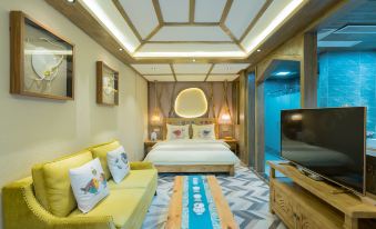 Yishu·designer light luxury vacation B & B