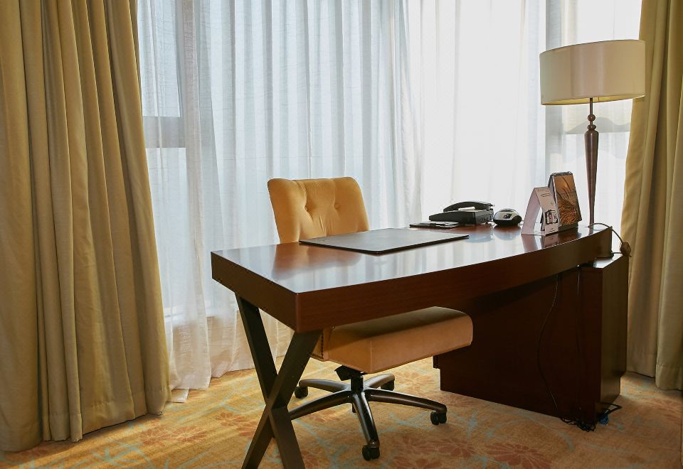 Fairmont Yangcheng Lake KunshanFairmont Gold Park View KING