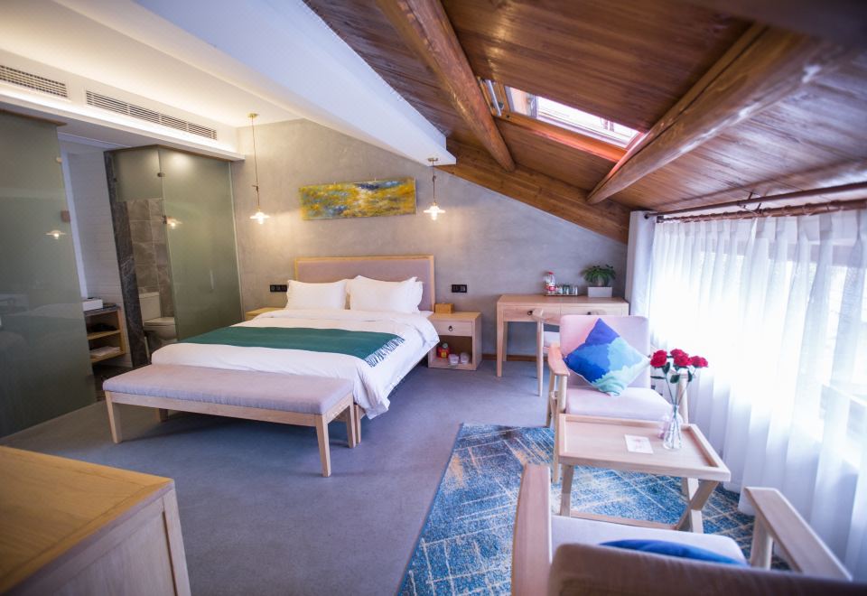 Yao Yue Deluxe Double Bed Room
