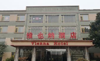 Liangshan Vienna Hotel