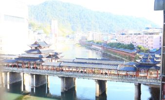 Resource Fengyu Bridge Hotel