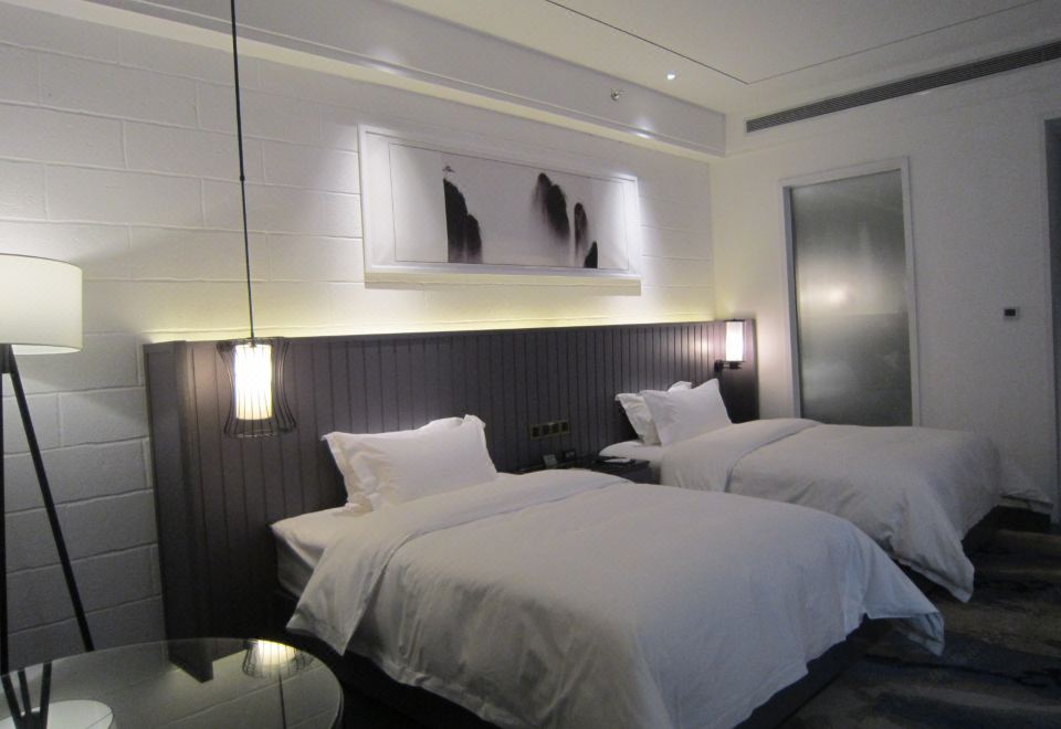 Metropolo Jinjiang Hotels (Alashan Zuoqi)Elegant Twin Room